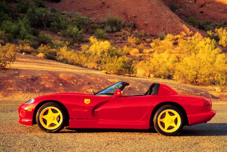  Dodge Viper RT/10 1996 года  (фото 21 из 41)